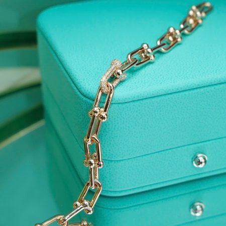 Lắc tay mắt xích Basic đính KC L247.15