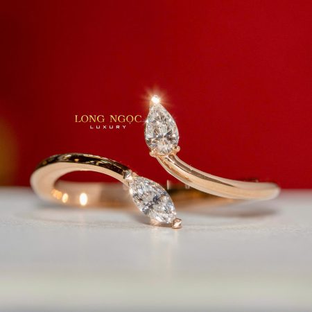 Nhẫn đính kim cương Swooping N570.7