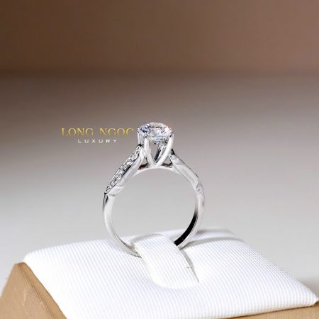 Nhẫn nữ đính KC N496.23