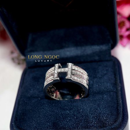 Nhẫn chữ đính KC N460.504