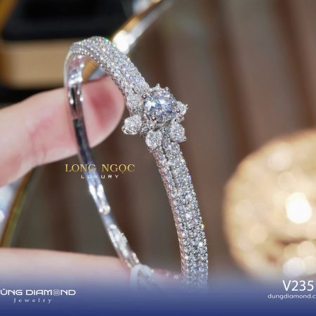 Vòng tay nữ đính KC V235