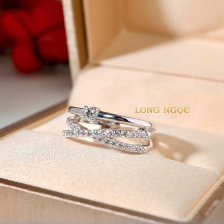 Nhẫn nữ đính KC N823.1